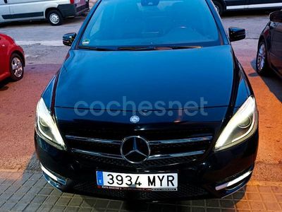 Negro Usado 2012 Mercedes B180 Monovolumen | 12.900 € (Precio justo)
