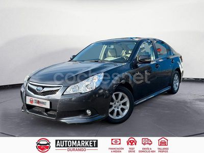 Azul Usado 2010 Subaru Legacy Premium Berlina | 9990 €
