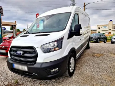 Usado Ford Transit Trend 131 CV (96 kW) 2023 Blanco Van
