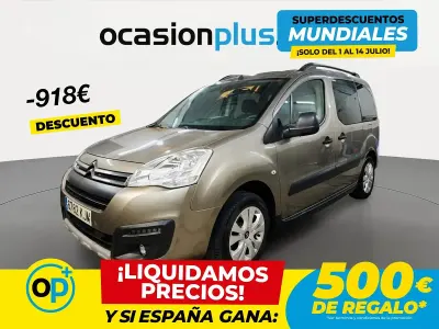 Usado Citroën Berlingo PureTech 110 CV (80 kW) 2018 Marrón Monovolumen