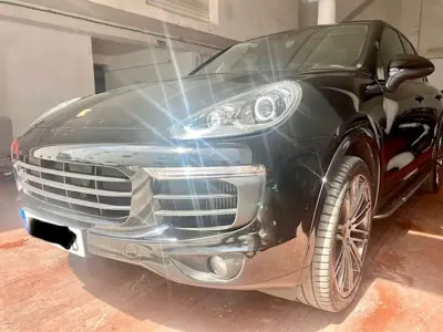 Usado Porsche Cayenne S Diesel Platinum Edition 385 CV (283 kW) 2018 Negro SUV