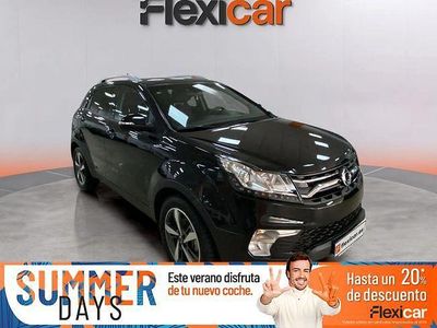 Usado Ssangyong (KGM) Korando 178 CV (130 kW) 2017 Negro SUV