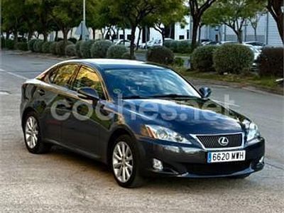 Usado Lexus IS220d 177 CV (130 kW) 2010 Gris / plata Berlina
