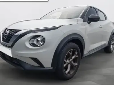 Usado Nissan Juke N-Connecta 114 CV (83 kW) 2022 Sapporo white (solido) monotono SUV