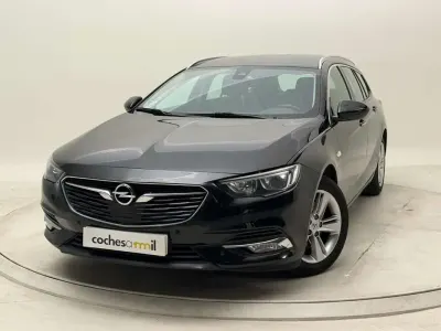 Usado Opel Insignia Innovation 136 CV (100 kW) 2018 Negro Berlina