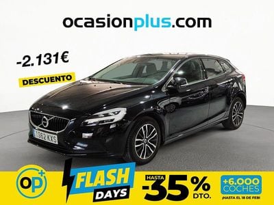 Usado Volvo V40 Momentum 120 CV (88 kW) 2019 Negro Familiar