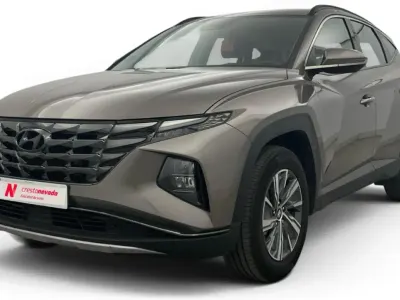 Usado Hyundai Tucson 230 CV (169 kW) 2021 Gris SUV