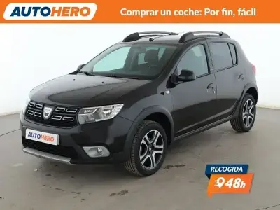 Usado Dacia Sandero 90 CV (66 kW) 2018 Negro Berlina