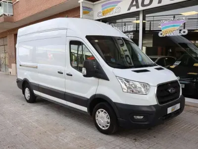 Usado Ford Transit Trend 131 CV (96 kW) 2021 Blanco Van