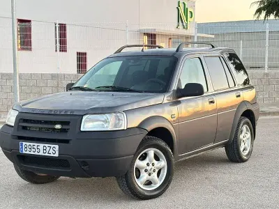 Usado Land Rover Freelander S 112 CV (82 kW) 2002 Gris / plata SUV