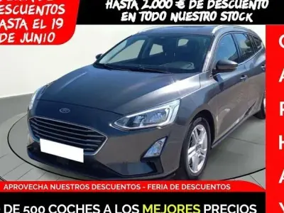 Usado Ford Focus Trend 100 CV (73 kW) 2019