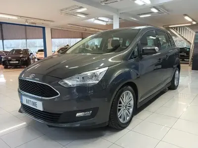 Käytetty Ford C-MAX Trend+ 120 HP (88 kW) 2018 Ruskea Tila-auto