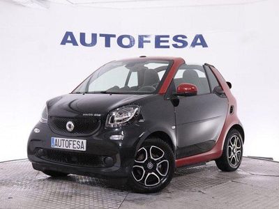 Rojo/negro Usado 2018 Smart ForTwo Electric Drive Descapotable | 12.450 € (Precio justo)