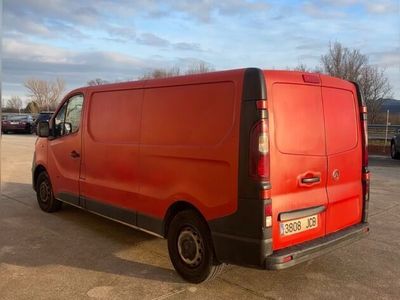 Rojo Usado 2015 Opel Vivaro Expression Monovolumen | 9999 € (Caro)