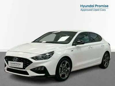 Käytetty Hyundai i30 N Line 120 HP (88 kW) 2023