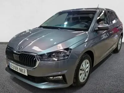 Usado Skoda Fabia Selection 95 CV (69 kW) 2026 Utilitario