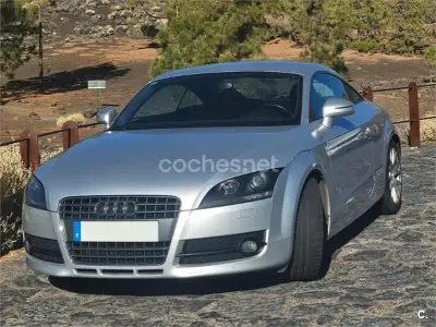 Usado Audi TT 160 CV (117 kW) 2009 Gris / plata Coupe