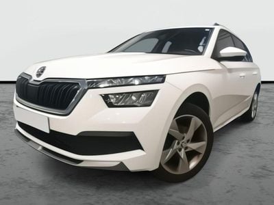 Usado Skoda Kamiq Ambition 110 CV (80 kW) 2023 Blanco candy SUV