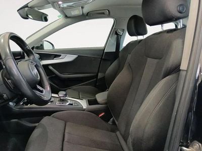 Usado Audi A4 Sport 150 HP (110 kW) 2019 Azul Sedan