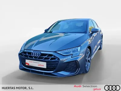 Usado Audi A3 S-Line 204 CV (150 kW) 2025 Gris Berlina