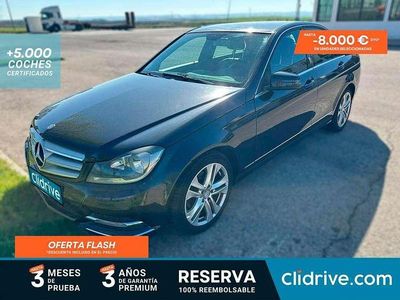 Usado Mercedes C200 Elegance 136 CV (100 kW) 2012 Negro Berlina