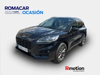 Usado Ford Kuga ST-Line X 225 CV (165 kW) 2022 Negro SUV