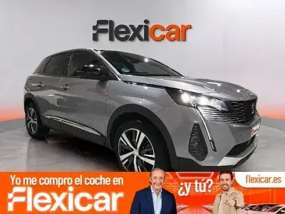 Usado Peugeot 3008 Allure 136 CV (100 kW) 2024 Gris SUV