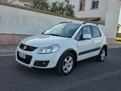 Usado Suzuki SX4 GL 135 CV (99 kW) 2010 Blanco SUV
