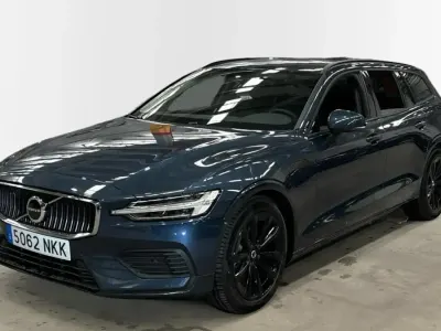 Nuevo Volvo V60 Core 350 CV (257 kW) 2026 Azul Familiar