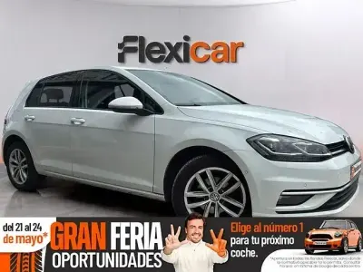 Usado VW Golf VII Advance 110 CV (80 kW) 2018 Blanco