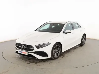 Usado Mercedes A200 AMG line 177 CV (130 kW) 2024 Blanco Berlina