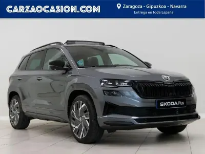 Usado Skoda Karoq SportLine 190 CV (139 kW) 2022 Gris SUV