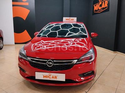 Usado Opel Astra Business 110 CV (80 kW) 2016 Rojo Berlina