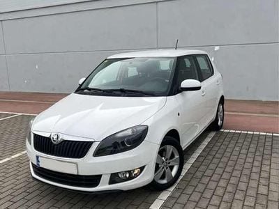 Usado Skoda Fabia 69 CV (50 kW) 2014 Blanco Utilitario
