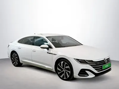 Używany VW Arteon R-line 150 KM (110 kW) 2021 Biały Coupe