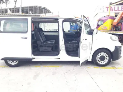 Käytetty Citroën Jumpy 180 HP (132 kW) 2021 Valkoinen Tila-auto