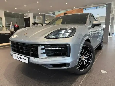 Nuevo Porsche Cayenne E-Hybrid 470 CV (345 kW) 2025 Gris/plata SUV