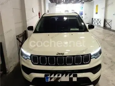 Usado Jeep Compass Limited 130 CV (95 kW) 2022 Blanco SUV