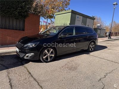 Usado Peugeot 308 SW Allure 150 CV (110 kW) 2015 Negro Familiar