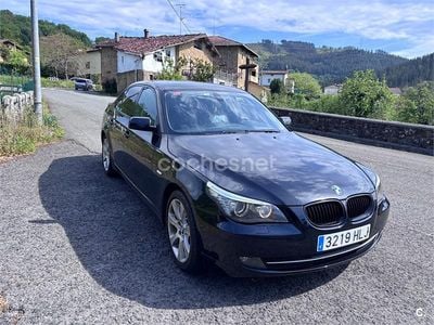 Usado BMW 530 Comfort Edition 235 CV (172 kW) 2008 Negro Familiar
