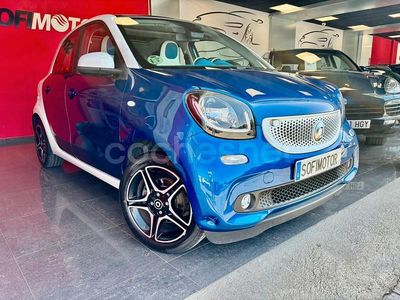 Azul Usado 2015 Smart ForFour Passion Utilitario | 9750 € (Precio justo)