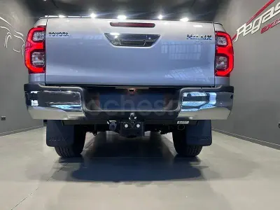 Nuevo Toyota HiLux 220 CV (161 kW) 2026 Gris / plata Pickup/Camioneta