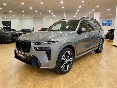 Używany BMW X7 352 KM (258 kW) 2025 Szary SUV