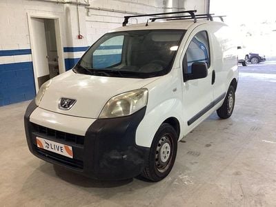 Usado Peugeot Bipper Basis 68 CV (50 kW) 2010 Blanco Monovolumen
