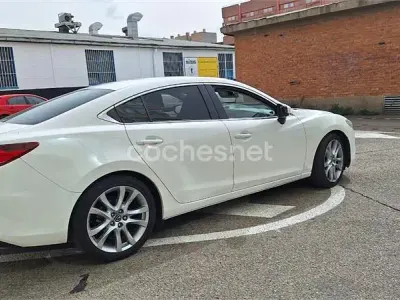 Usado Mazda 6 Luxury 150 CV (110 kW) 2014 Blanco Berlina