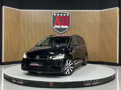 Usado VW Touran Sportline 150 CV (110 kW) 2020 Negro Monovolumen