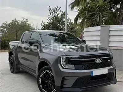 Usado Ford Ranger 240 CV (176 kW) 2026 Gris / plata Pickup/Camioneta