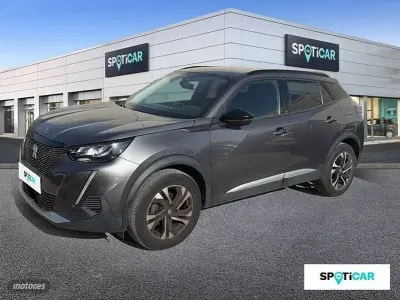 Usado Peugeot 2008 Allure 130 CV (95 kW) 2022 Gris SUV