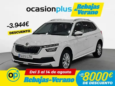 Usado Skoda Kamiq 110 CV (80 kW) 2022 Blanco SUV