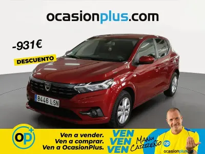 Usado Dacia Sandero Comfort 67 CV (49 kW) 2021 Rojo Berlina
